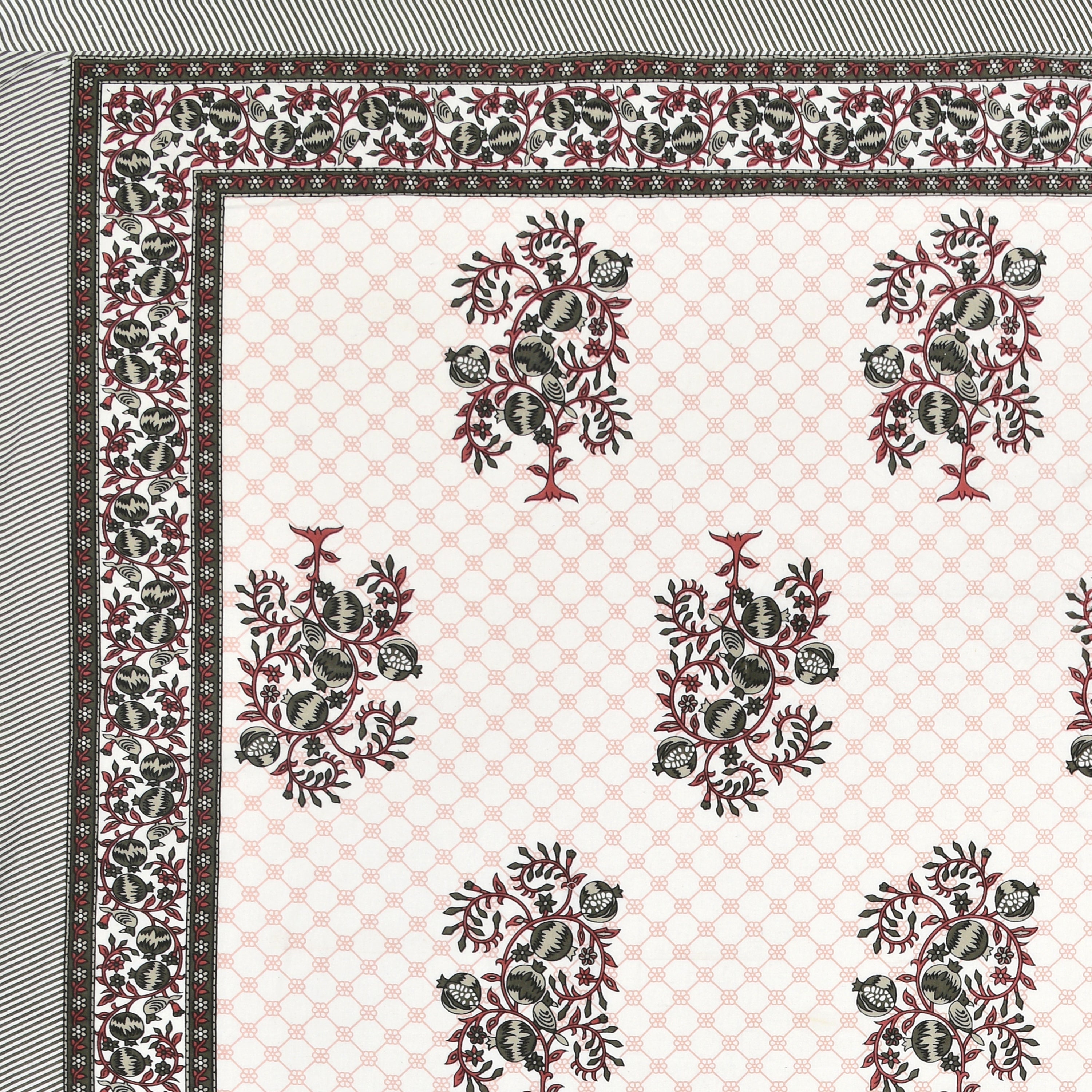 Elite Midnight Blossom Bedsheet – 90x108 King Size Cotton Bedsheet EliteMidnightBlossomBedsheet_3